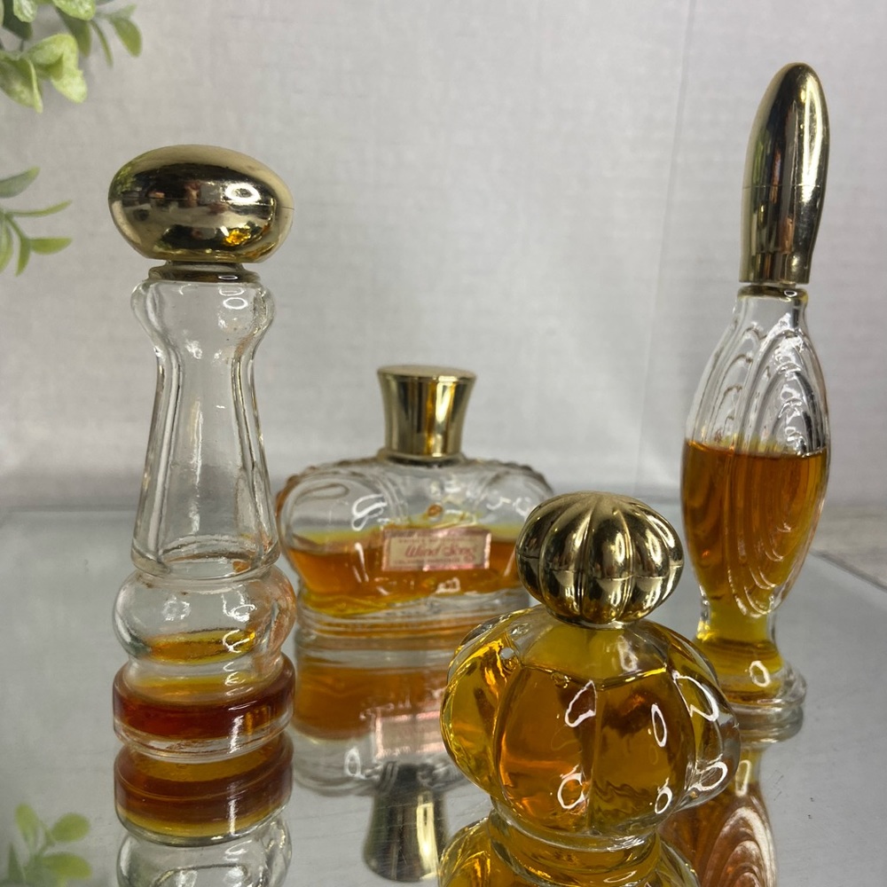VINTAGE lot of Avon Perfumes